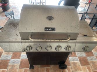 Nexgrill 5-Burner Gas Grill