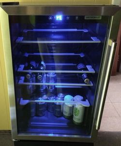 Tramontina wine & beverage mini fridge