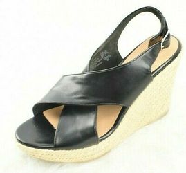 American Eagle wedge, Size 9