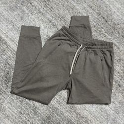 Men’s Vuori Joggers