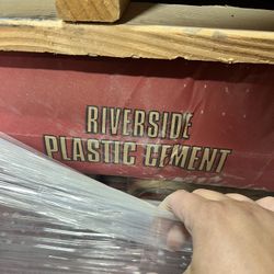 RIVERSIDE PLASTIC CEMENT - CONSTRUCTION GRADE 