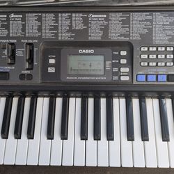 Casio CTK-720 keyboard
