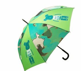 ☂️ BE@RBRICK Macau 2022 Umbrella — $100 OBO! 💚