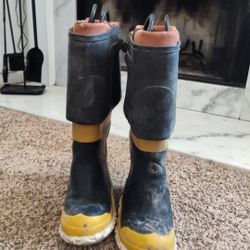 Servus refrekshin hip 3/4 day boots vintage fireman firefighter rubber unknown size 7 Bunker cracks