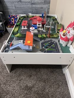 Play Table