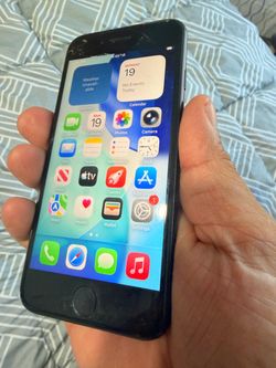 Great working condition Just cracked read description