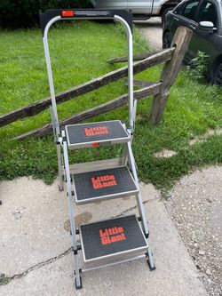 Little Giant 3-Step Folding Step Ladder