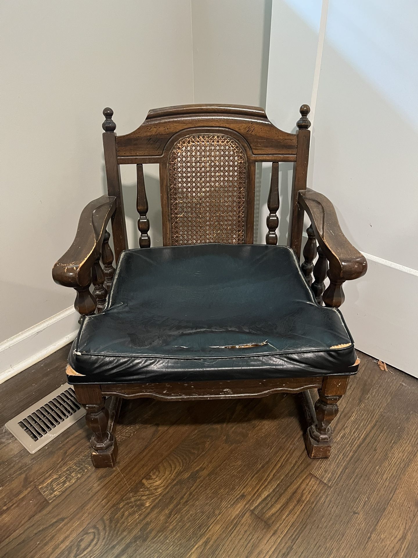 Vintage Low Lounge Chair