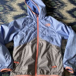 Reversible Kids Sz 7/8 The North Face jacket