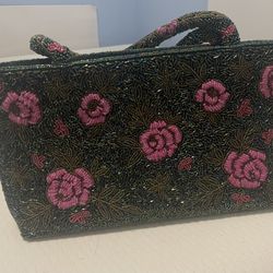 Exquisite Black Beaded  Purse With Gorgeous Pink Rose Flowers