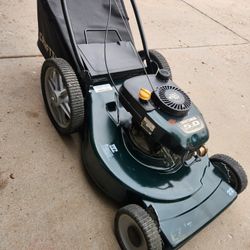 Craftsman 22 Inch 5.0 HP Big Wheel Push Mower With Huge Rear Wheels Large Bag New Carburetor Etc Runs Great