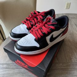 Air Jordan 1 Retro Low “Black Toe” Sz 7Y