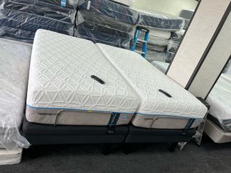 Tempur-Pedic Tempur-Cool Breeze Split King Mattress Set