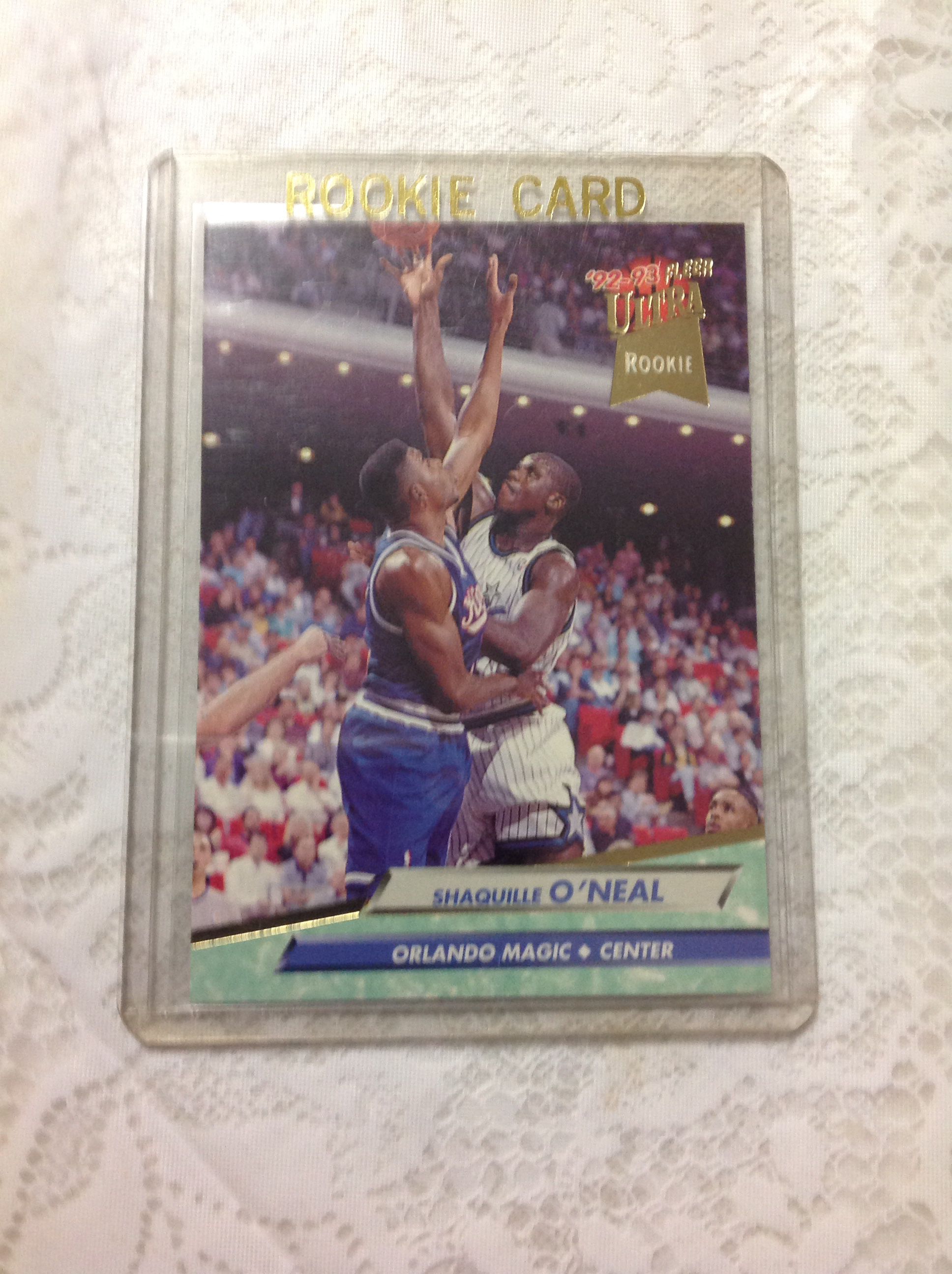 1992 - 93 SHAQUILLE  O'NEAL FLEER  ULTRA  ROOKIE  CARD  # 328