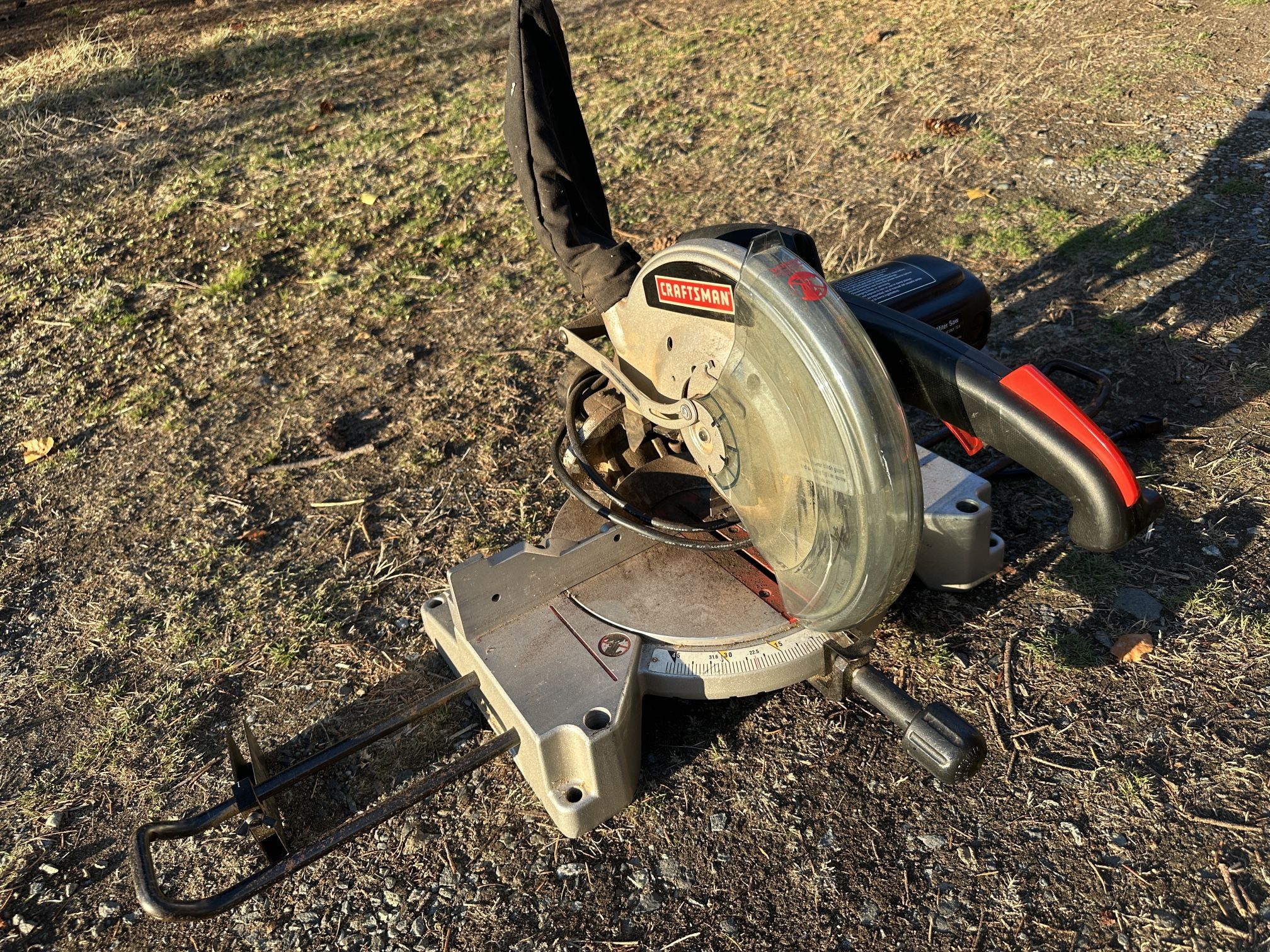 Table Saw And Chainsaw