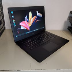 Dell Latitude 3490 14.1" Quad i5-8250U 1.6GHz 16GB 512GB NVMe Win11

