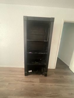 Free :: must pick up:: location is Enclave at Lakeside :: PM if you want to pick up