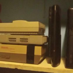 RETRO CONSOLES (READ DESCRIPTION)