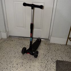Allek Kick Scooter B02