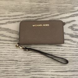 Michael Kors Gray Wristlet Wallet 