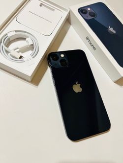 Apple iPhone 13