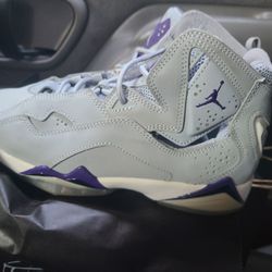 Air Jordan 7 (GS) Size 4Y 'Wolf Grey Purple' $20 OBO