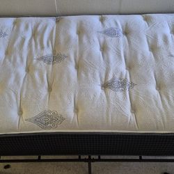 Twin Bed Matress And Frame
