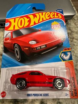2025 Hot Wheels 1983 Porsche 928S Red Muscle Mania 10/10 250/250