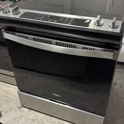 Whirlpool Single Oven Electric Range WEE515S0LZ