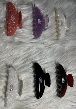 Hair clips