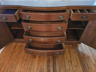 Glass-top China Buffet