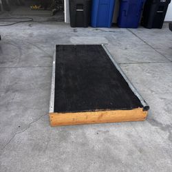 Skateboarding Box 