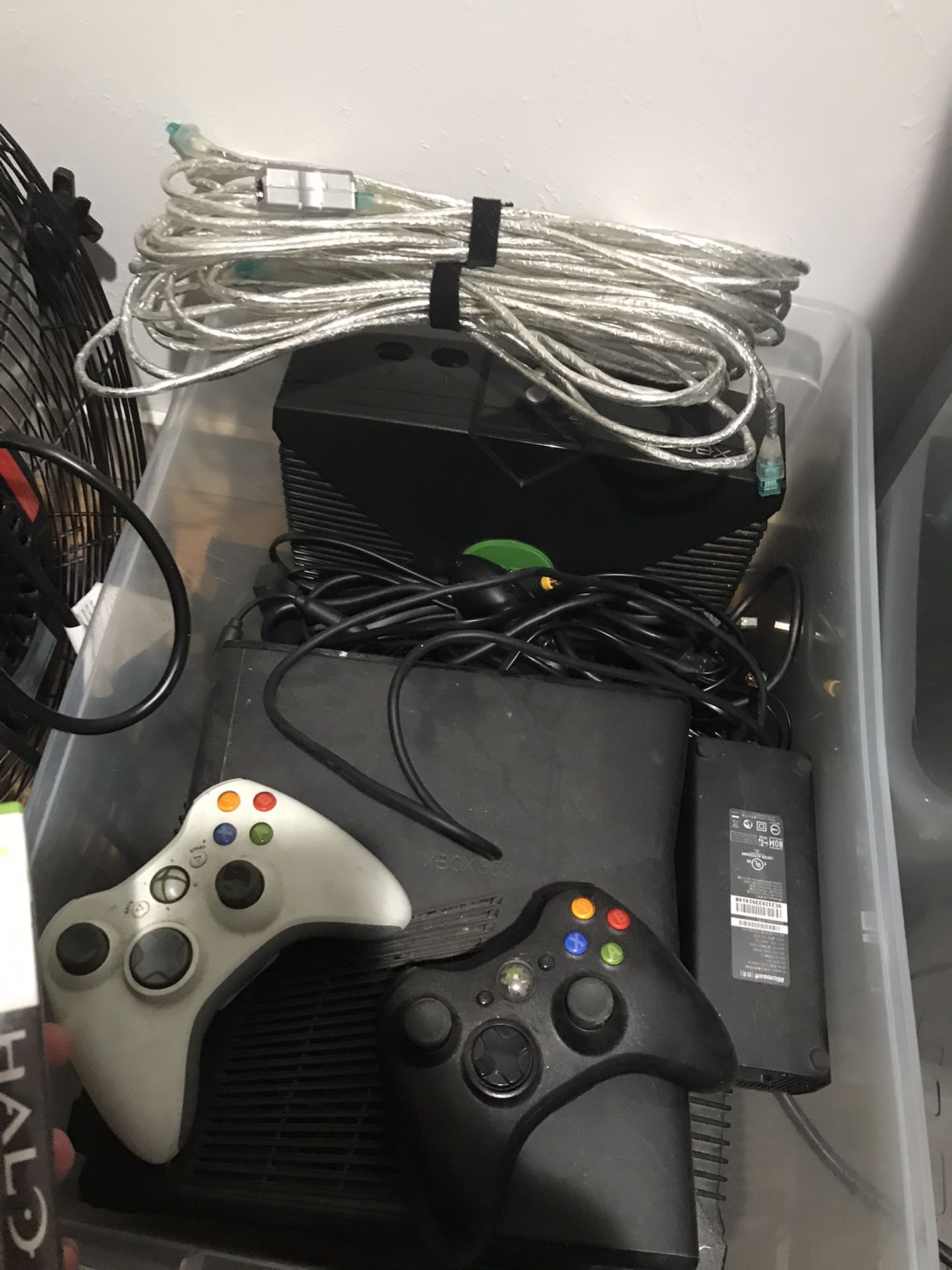 Xbox 360, Xbox’s, controllers and games