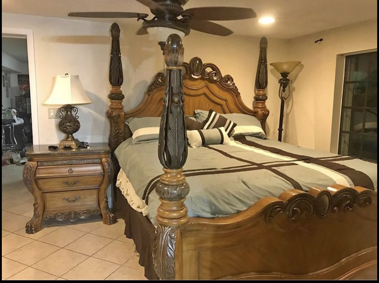 King Size Bedroom Set