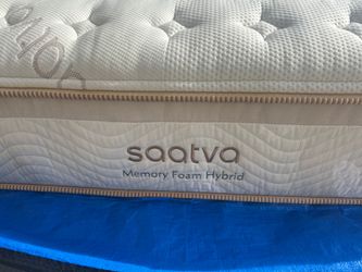 Saatva Memory Foam Hybrid King Mattress - Preimum