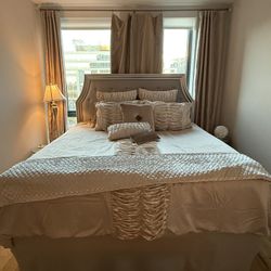 Bedroom set - Price Negotiable 