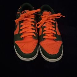 nike dunks 