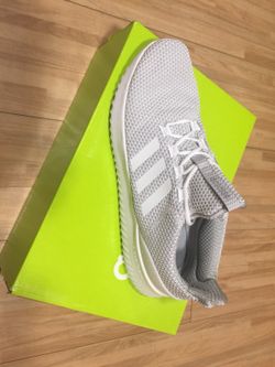 Adidas *ALL WHITE* Ultimates