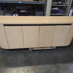 84" x 28.5" x 20" Office credenza