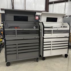 NEW WITH KEYS Husky Tool Storage 52 in. W Heavy Duty Matte Gray  AND Matte White Tool Chest Combo- BOTH FOR ONLY $1450