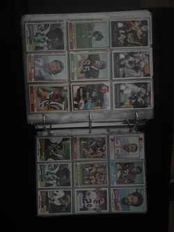 Vintage NFL Football Card Collection Binder set
