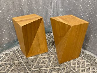 WEST ELM Modern Wooden Abstract Shape Nesting Tables (Set of 2)