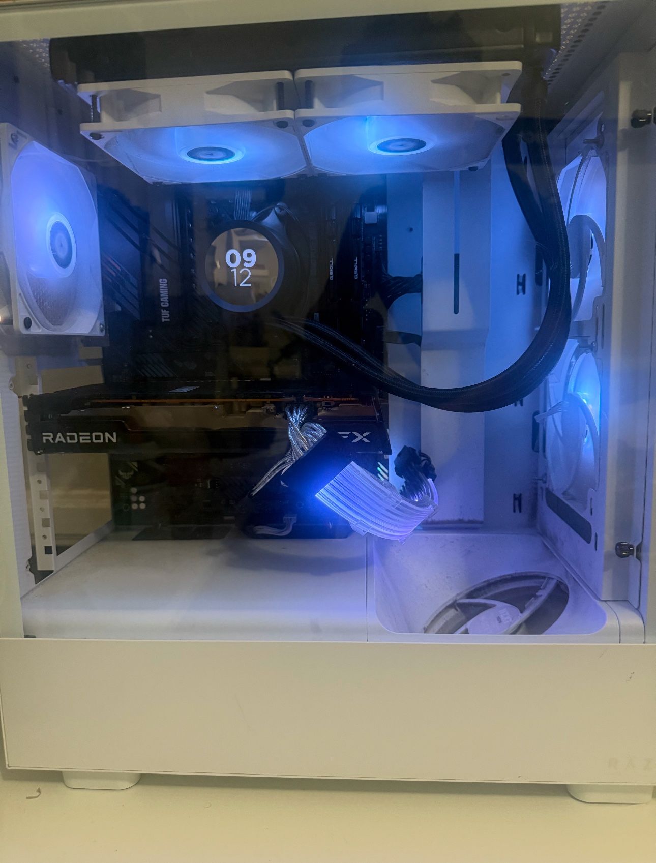 Custom Gaming Desktop PC Ryzen 5 5600X3D, 1TB