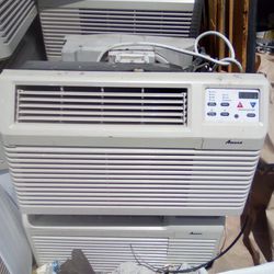 V46select Air Window Air Conditioner Light Gray Works Perfectly 