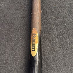 Baum Bat 32”