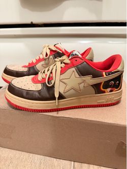 Shoes with star, size 11 men’s