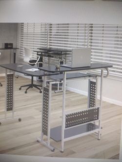 Escritorio Nuevo $100