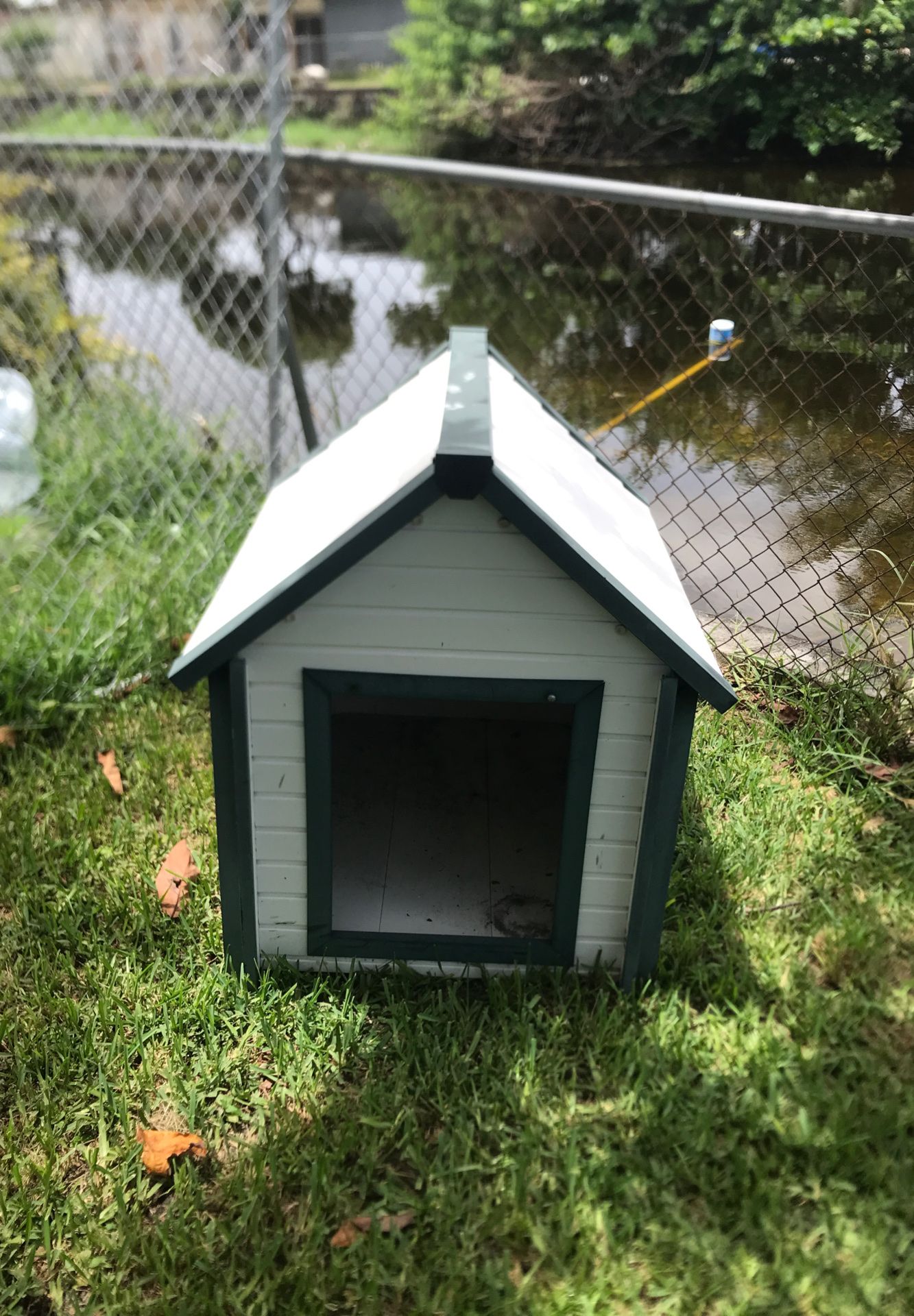 Dog house