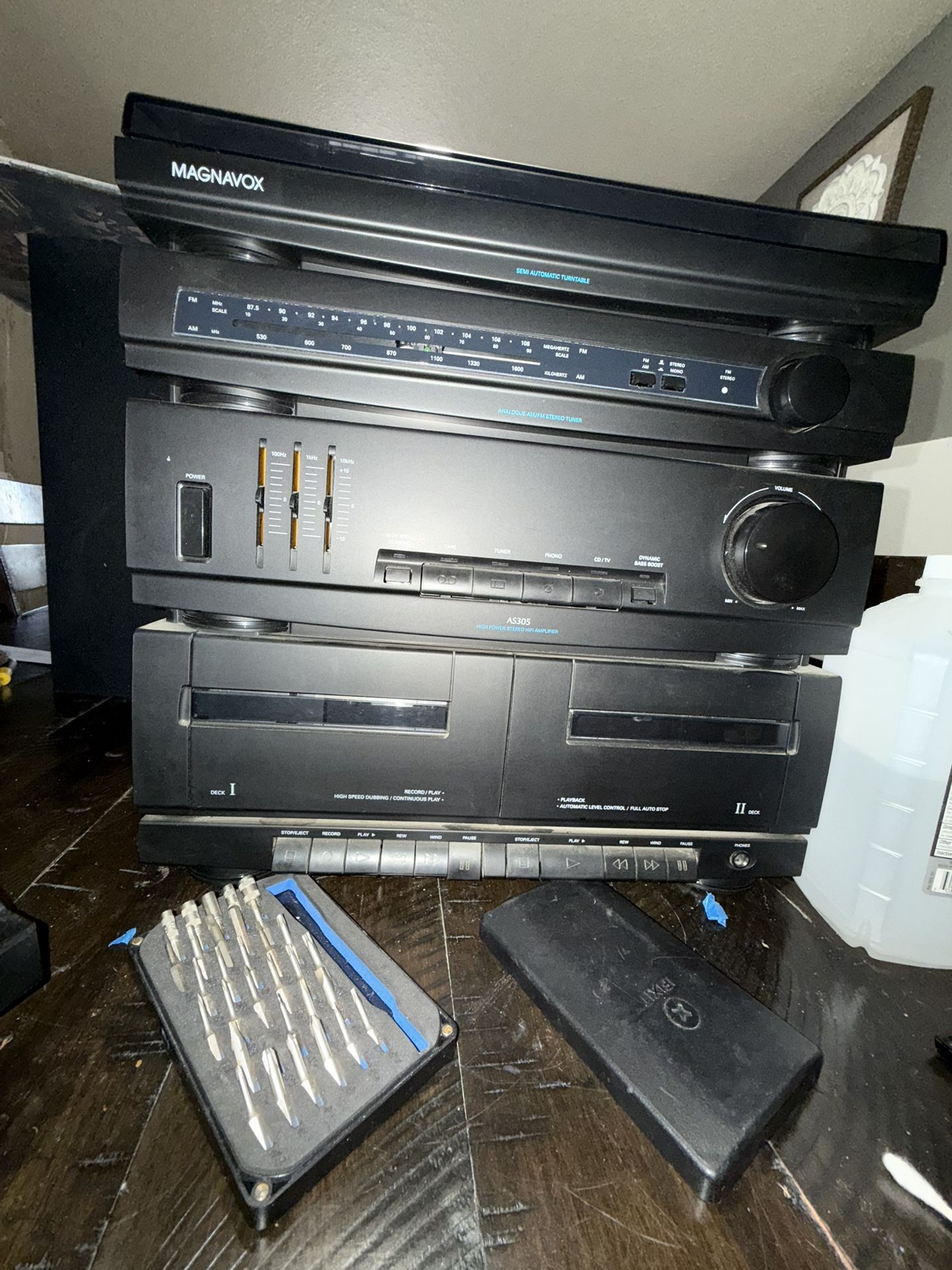 MAGNAVOX AS305 HIGH POWER STEREO HIFI AMPLIFIER