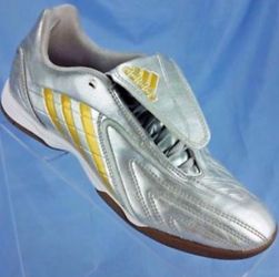 Adidas Predator powerswerve Beckham indoor soccer shoes